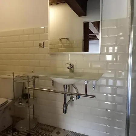 Hostel San Blas - Via De La Plata Y Caparra - Via *