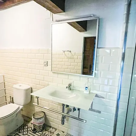 Hostel San Blas Camino Via De La Plata A 10 Minutos De Plasencia Facil Aparcamiento *