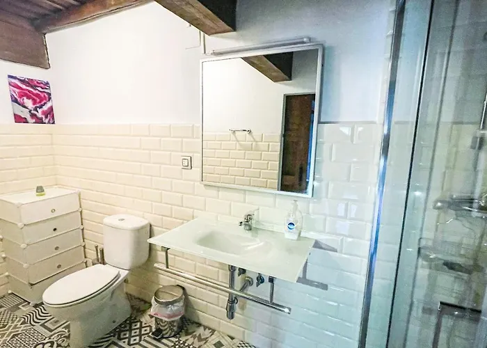 Hostel Albergue San Blas - Via De La Plata Y Caparra - Via Verde *